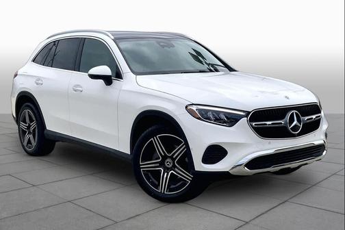 Polar White 2027 Mercedes-Benz GLC 300 4MATIC