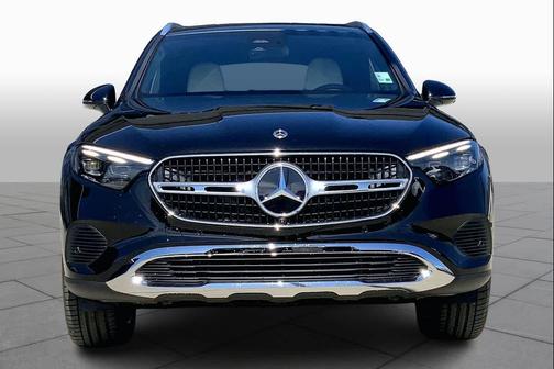 Obsidian Black Metallic 2026 Mercedes-Benz GLC 300 Base