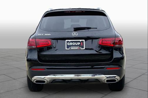040/Black 2022 Mercedes-Benz GLC 300 Base