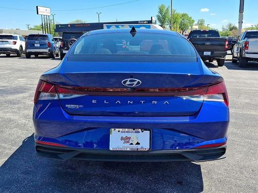 Intense Blue 2022 Hyundai ELANTRA SEL