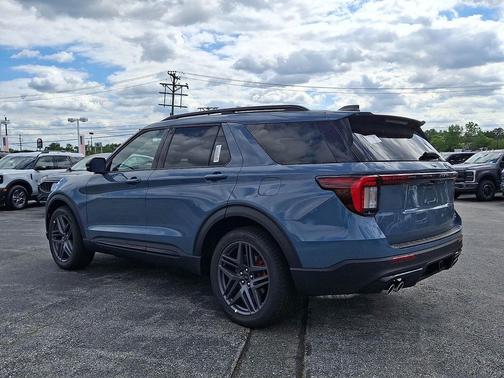 Vapor Blue Metallic 2026 Ford Explorer ST