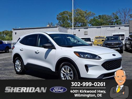 Oxford White 2022 Ford Escape SE
