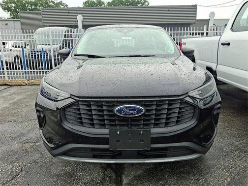 2023 Ford Escape SE