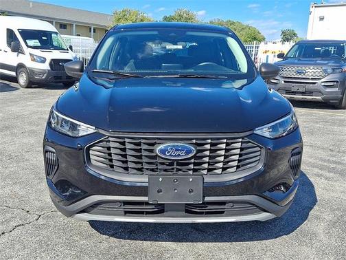 2023 Ford Escape SE