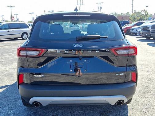 2023 Ford Escape SE