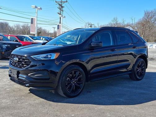 2023 Ford Edge SE