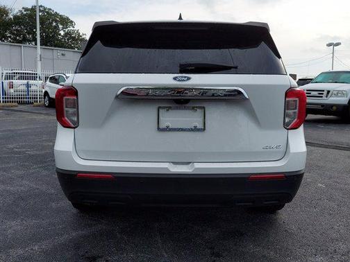 Oxford White 2021 Ford Explorer Base