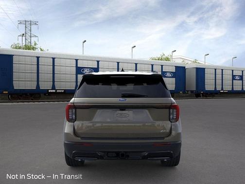 Marsh Gray 2026 Ford Explorer ST-Line