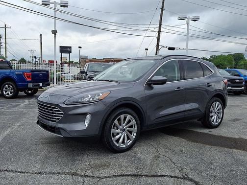 Carbonized Gray Metallic 2022 Ford Escape Titanium