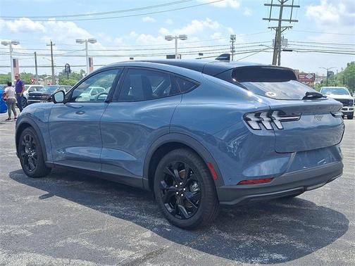 2024 Ford Mustang Mach-E Select