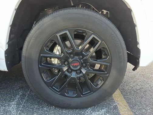 Ice Cap 2024 Toyota Tundra SR5