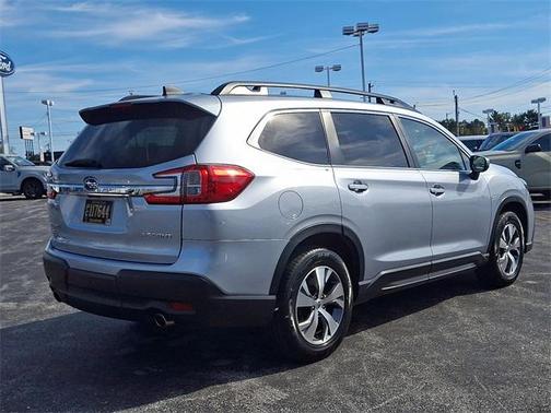 2023 Subaru Ascent Premium 8-Passenger