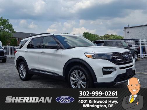 Star White Metallic Tri-Coat 2023 Ford Explorer XLT