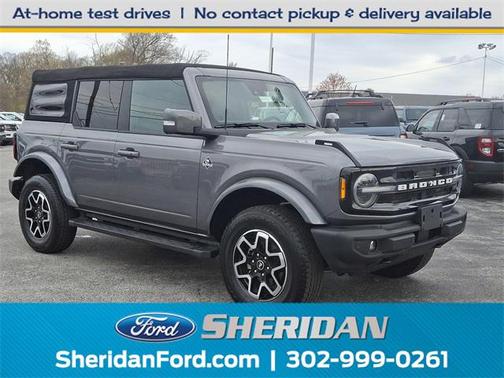 2022 Ford Bronco Outer Banks
