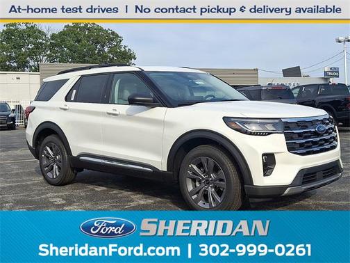 2025 Ford Explorer Active