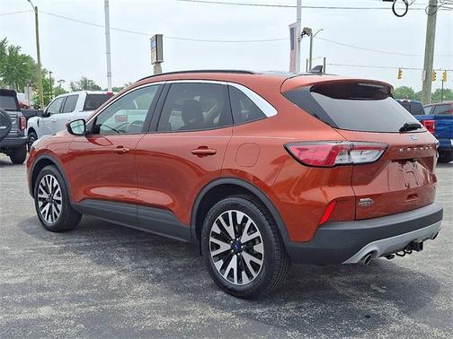 2020 Ford Escape SEL