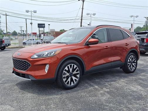 2020 Ford Escape SEL