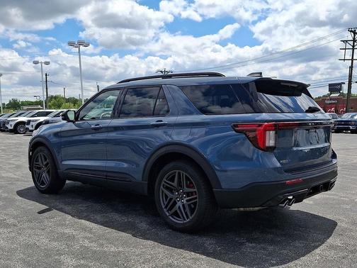 Vapor Blue Metallic 2026 Ford Explorer ST