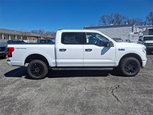 2025 Ford F-150 Lightning XLT