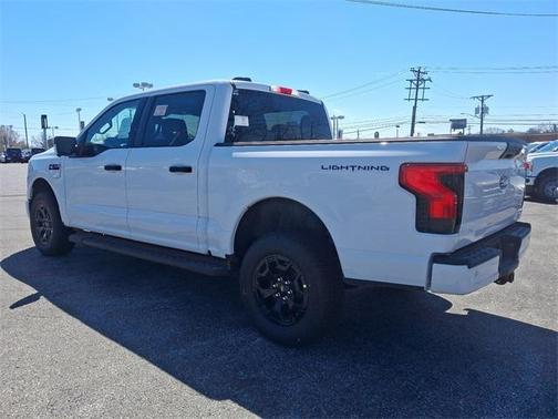 2025 Ford F-150 Lightning XLT