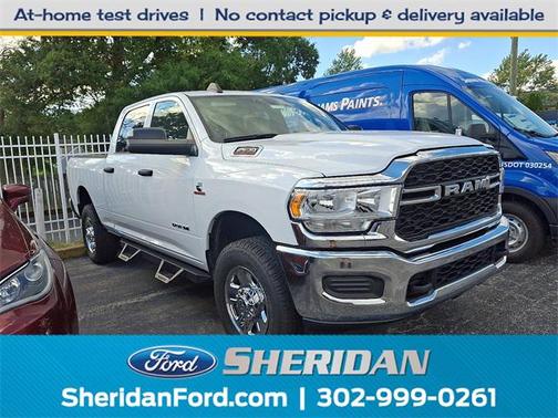 2022 RAM 2500 Tradesman Crew Cab 4x4 6'4' Box