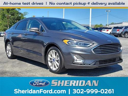 2020 Ford Fusion Plug-In Hybrid Titanium