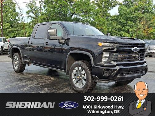 Black 2025 Chevrolet Silverado 2500 Custom