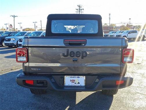 2024 Jeep Gladiator Sport