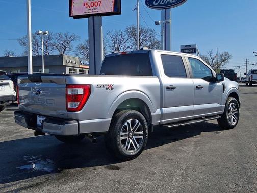 Iconic Silver Metallic 2023 Ford F-150 XL