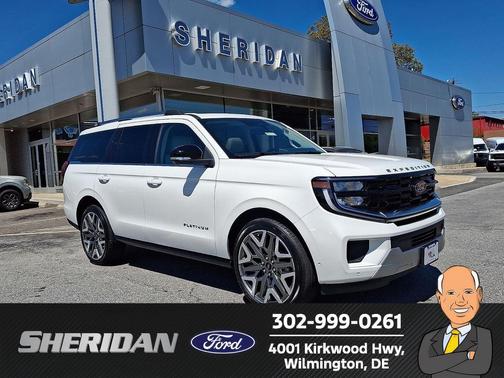 Star White Metallic Tri-Coat 2025 Ford Expedition Platinum
