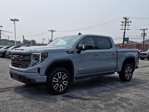 Thunderstorm Gray 2024 GMC Sierra 1500 AT4