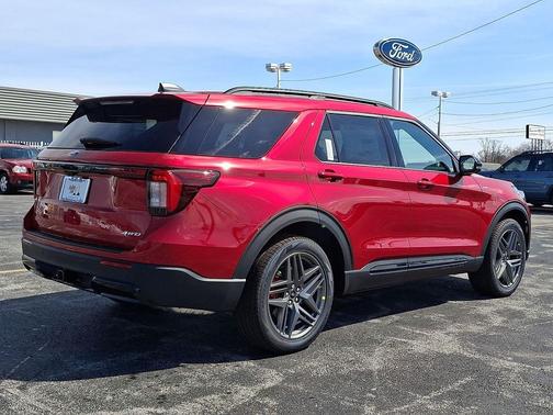 Rapid Red Metallic Tinted Clearcoat 2026 Ford Explorer ST-Line