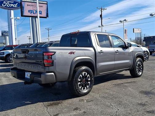 2024 Nissan Frontier PRO-4X