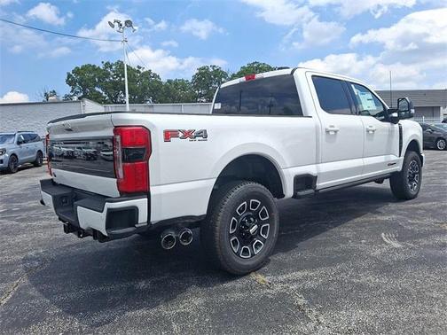 2025 Ford F-250 Platinum