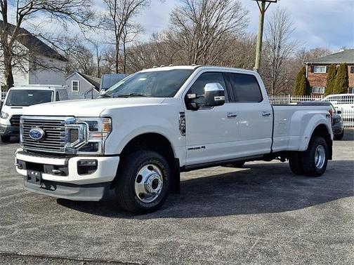 2022 Ford F-350 Platinum