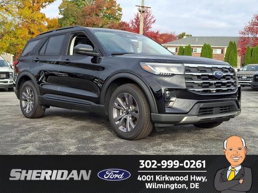 Agate Black Metallic 2026 Ford Explorer Active