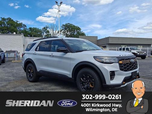 Space White Metallic 2026 Ford Explorer Tremor