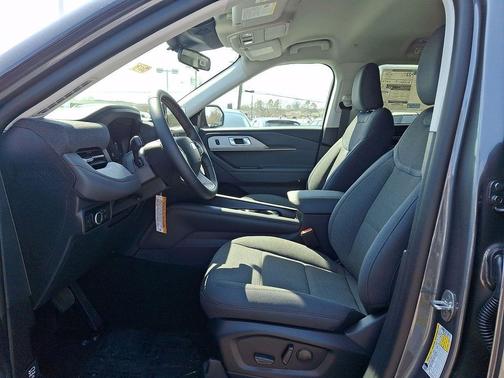 Carbonized Gray Metallic 2026 Ford Explorer Active