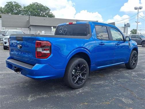 2025 Ford Maverick Lobo Standard