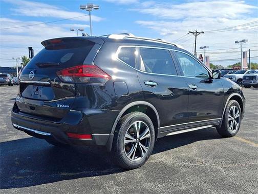 2020 Nissan Rogue SV