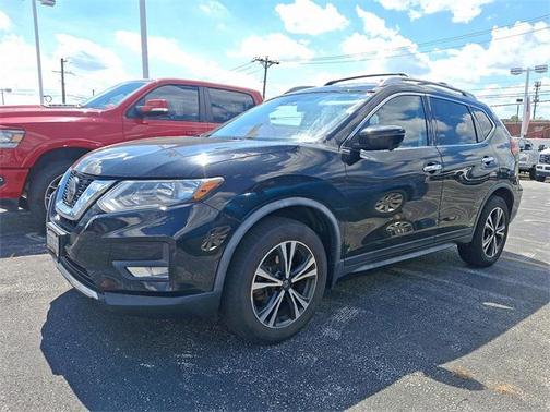 2020 Nissan Rogue SV