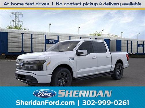 2025 Ford F-150 Lightning LARIAT