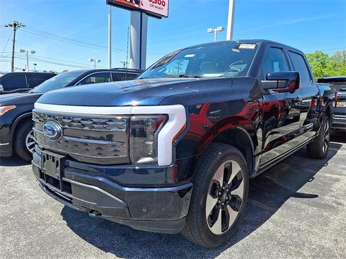 2023 Ford F-150 Lightning Platinum