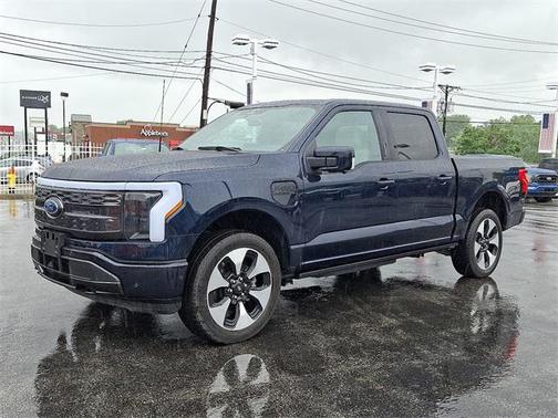 2023 Ford F-150 Lightning Platinum