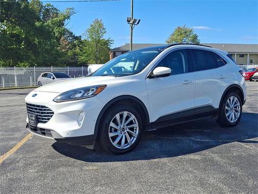 2021 Ford Escape Titanium