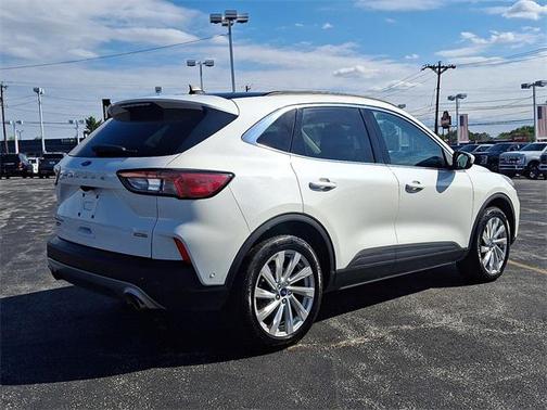 2021 Ford Escape Titanium