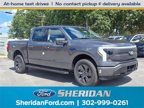 2025 Ford F-150 Lightning Flash