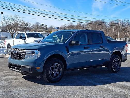 2023 Ford Maverick XLT