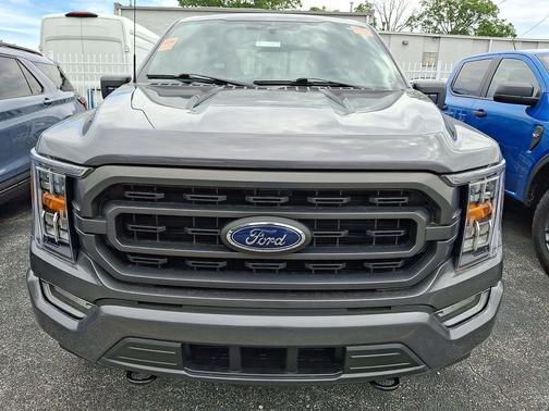 Carbonized Gray Metallic 2023 Ford F-150 XLT