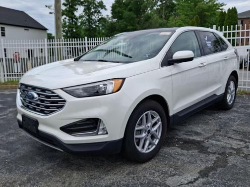 Star White Metallic Tri-Coat 2022 Ford Edge SEL